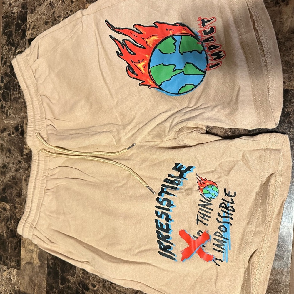 Men shorts
